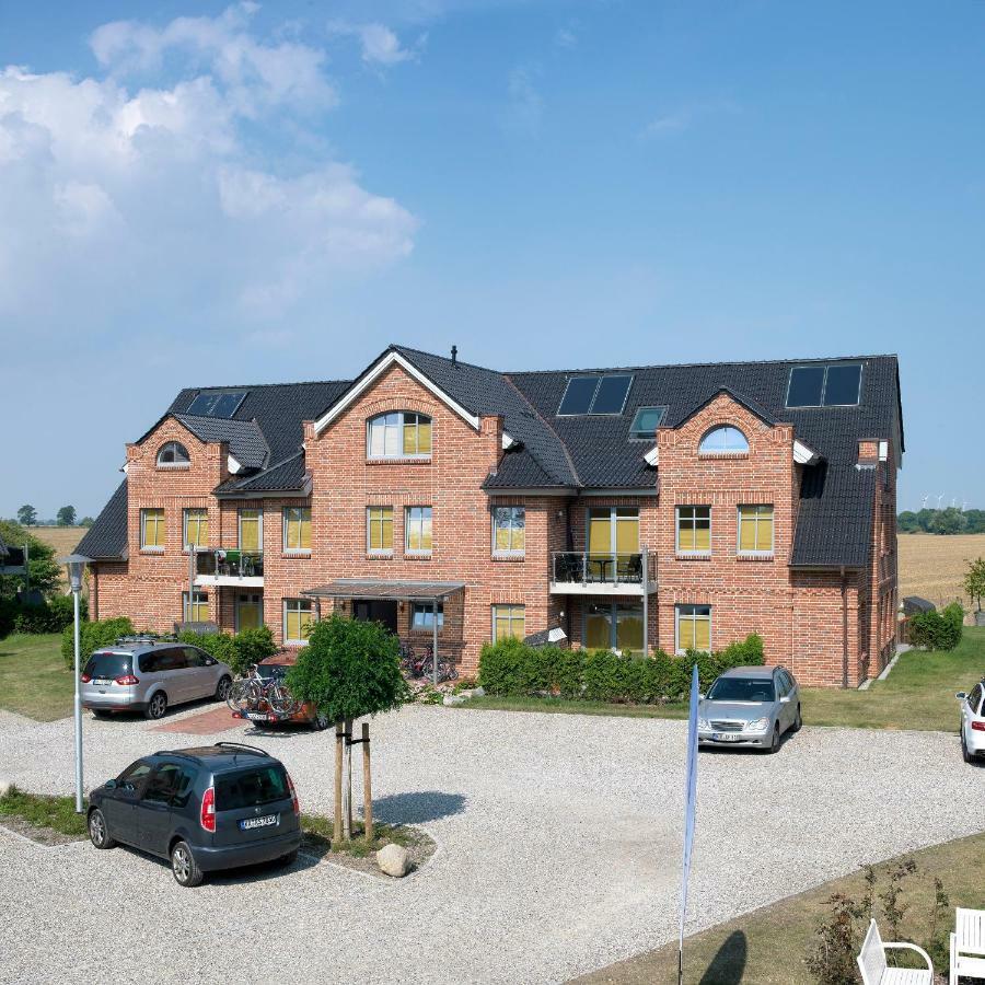 Ferienwohnungen Am Museumshof Fehmarn Exterior foto